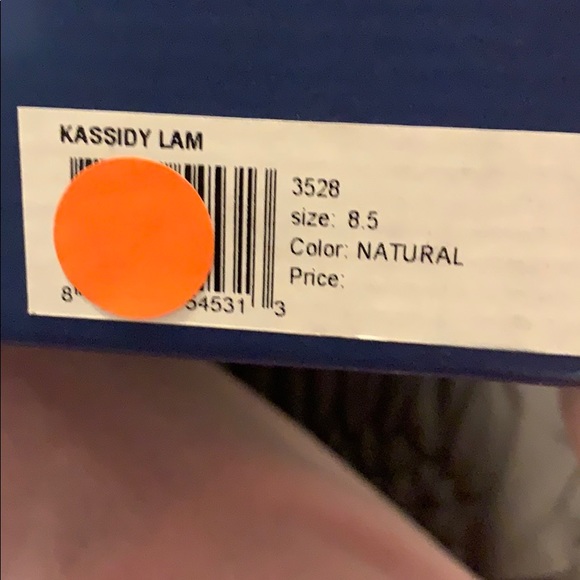 Diego di Lucca Leather Natural High Heels - Picture 8 of 8